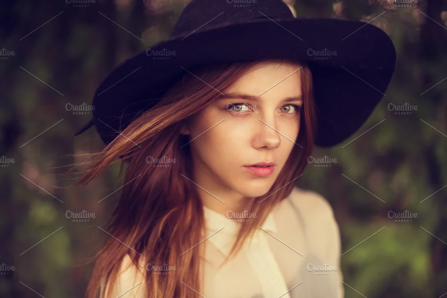 snub-nosed girl in the hat Photos Free Download - Itfonts.com